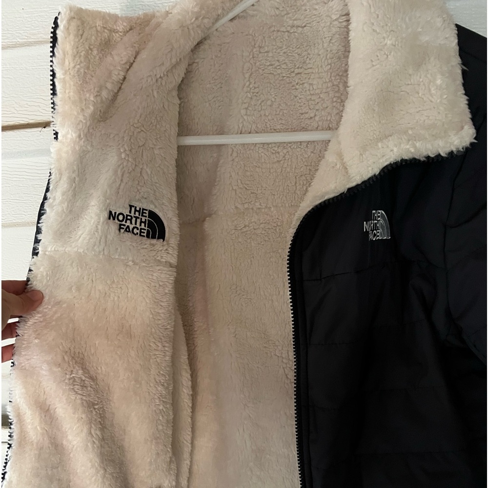 Navy blue the northface coat size medium